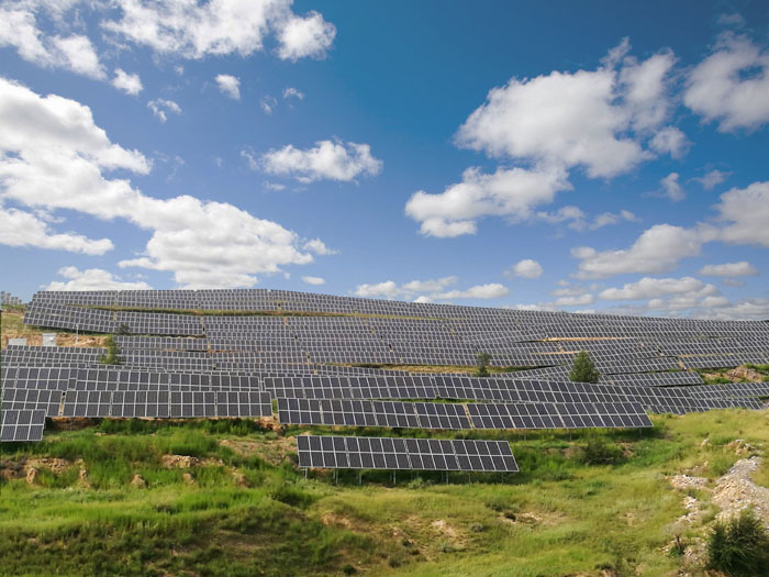 1474966071350134.jpg 2大同采煤沉陷區(qū)國(guó)家先進(jìn)技術(shù)光伏示范基地左云縣賈家溝項(xiàng)目-s.jpg