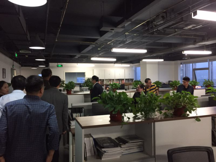 5-趙振元參觀(guān)北京分院新辦公環(huán)境.jpg